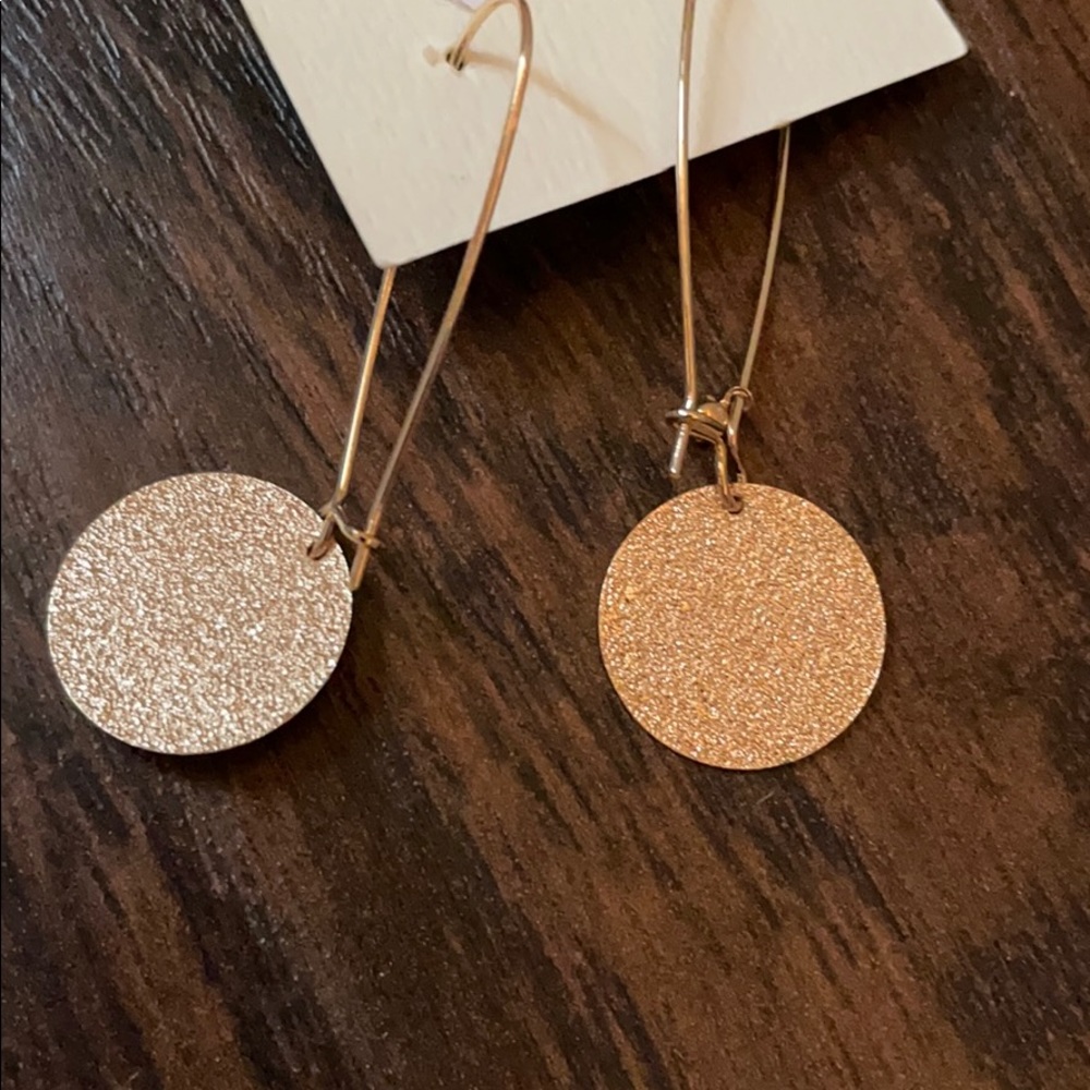 Patterned earrings - Picture 3 of 3